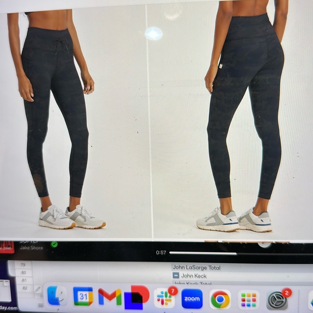 Black Leggings with Elastic Waistband and Tapered Legs